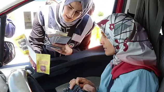 Sürücülere 'Kadına el kalkamaz' uygulaması