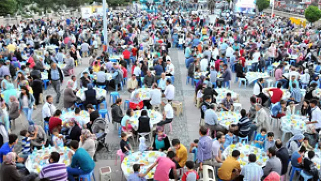 731 yıl sonra Nasreddin Hoca ile iftar coşkusu