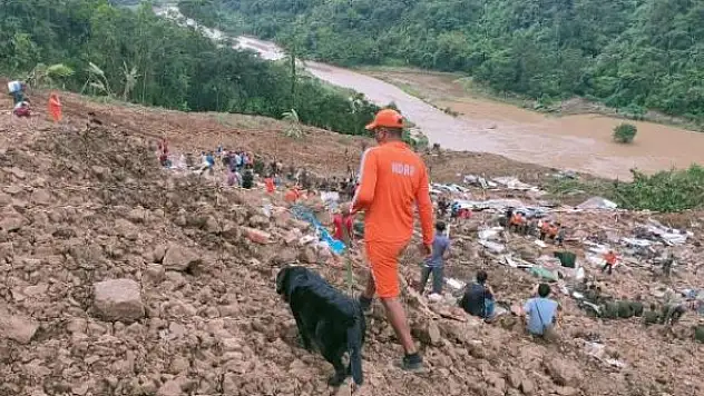 Hindistan'da heyelan: 13 ölü