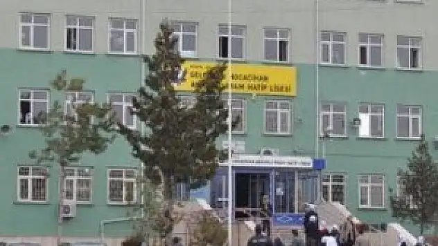 Hocacihan İHL'de burs fırsatı