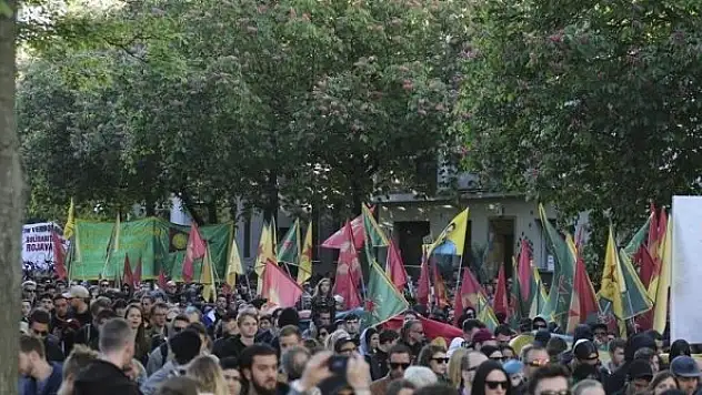 Almanya sivil alanlarda PKK'ya göz yumuyor