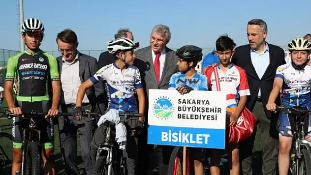 Dünya yıldızları bu okulda keşfediliyor