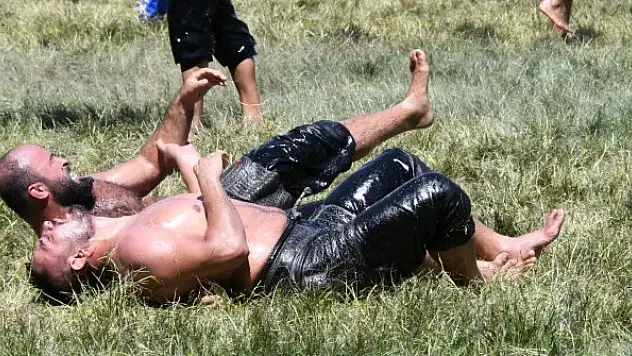 Kırkpınar'da sürpriz Ali Gürbüz elendi