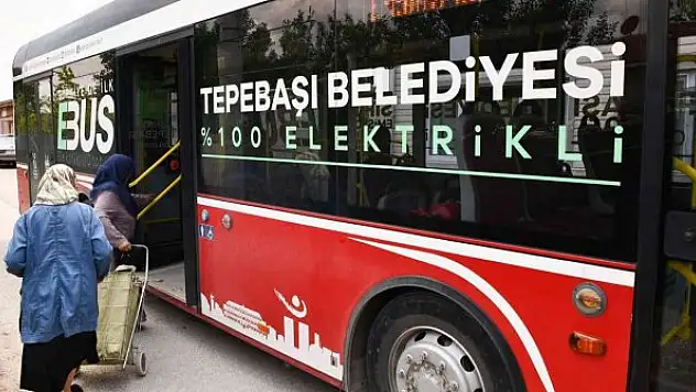 Türkiye'nin ilk elektrikli otobüsleri pazar servisine devam ediyor