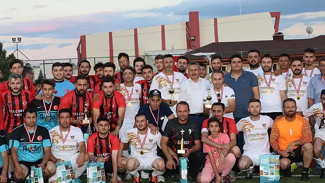 Seydişehir'de Başkanlık kupası turnuvası sona erdi