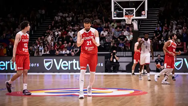 12 Dev Adam'dan farklı tarife