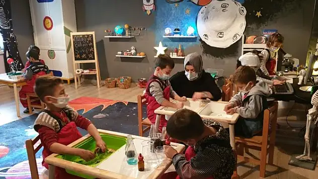 Ana sınıfı, ilkokul ve ortaokula başlayacak öğrencilerin kayıtları tamamlandı