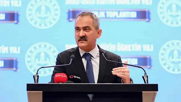 Milli Eğitim Bakanı Özer: '700 milyonluk yatırıma start veriyoruz'
