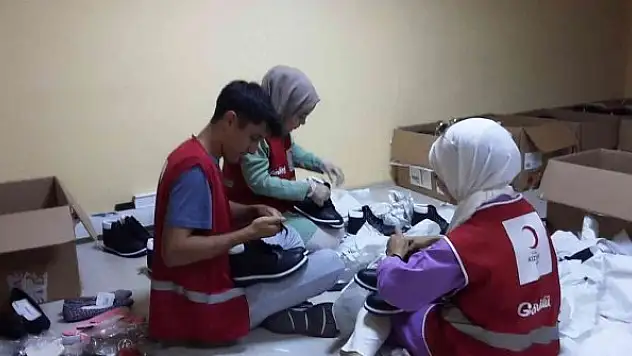 358 aileye bayramlık dağıtıldı