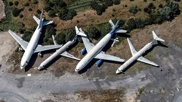 Hayalet uçaklar satılıyor