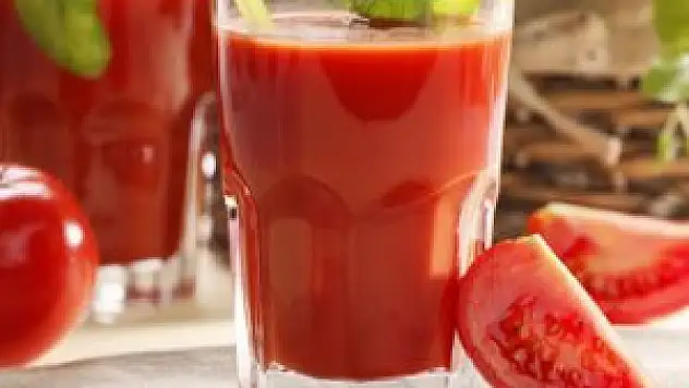 Böbrek taşına 'domates suyu' önerisi