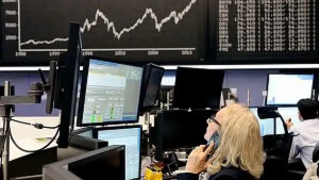 Avrupa borsaları yükseldi, Asya ise düştü