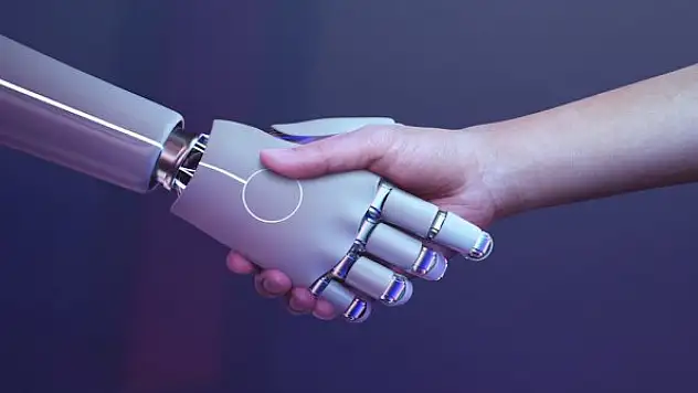 Türkiye'nin robot istihdamı sağlayan ajansı, şirketleri geleceğe hazırlıyor