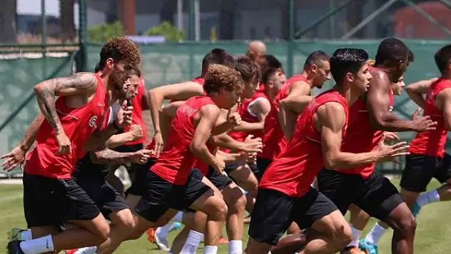 Antalyaspor, 3 grup halinde çalıştı