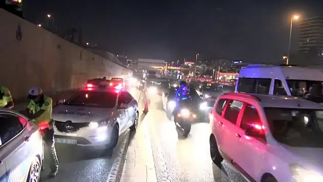 Zeytinburnu D - 100'de trafik kazası: 1 ölü