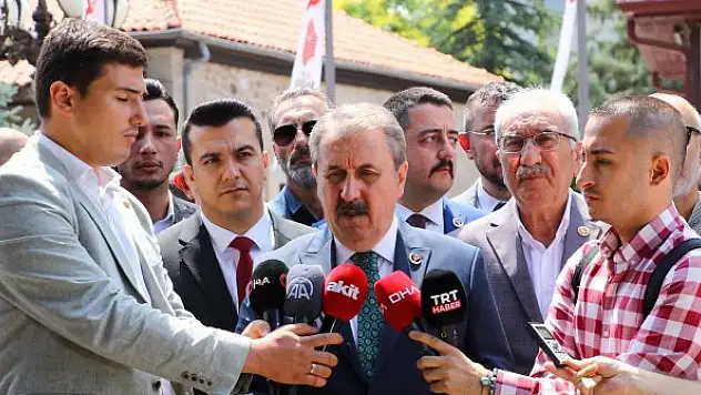 Destici: Protesto, hekimlerimizin demokratik hakkı