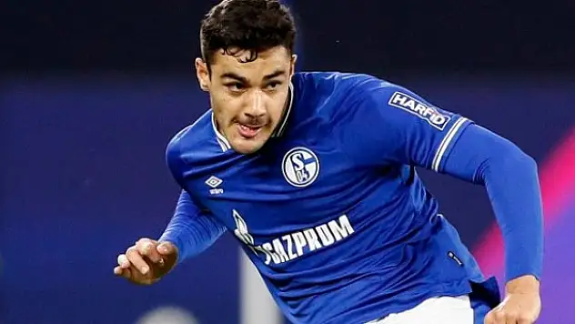 Ozan Kabak ayrılıyor