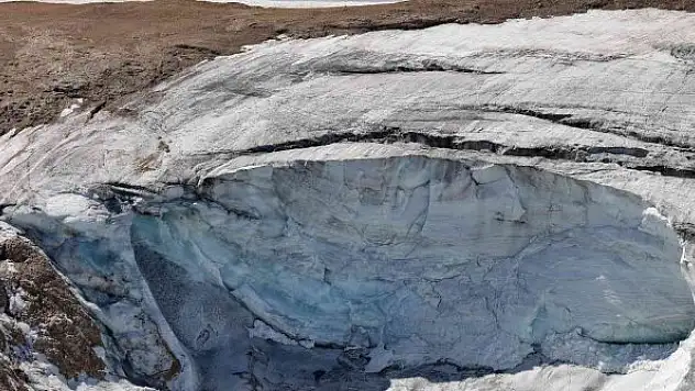 İtalya'daki çığ felaketinde ölü sayısı 11'e yükseldi