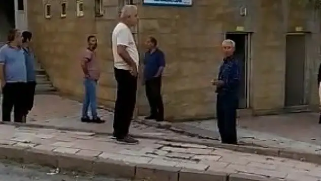 İmam camiye gelmeyince cemaat bayram namazı kılamadan geri döndü