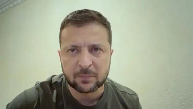 Zelenski: Emri veren de uygulayan da kasten sivilleri öldürüyor