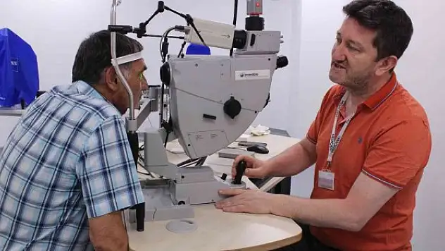 Kalp krizi riskini 'gözünden' tanıyor