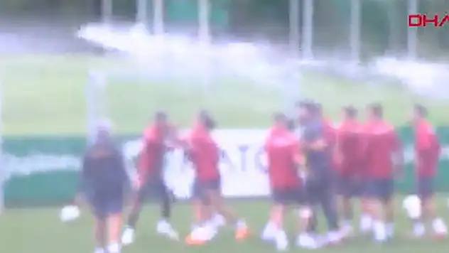 Galatasaray antrenmanında gergin anlar