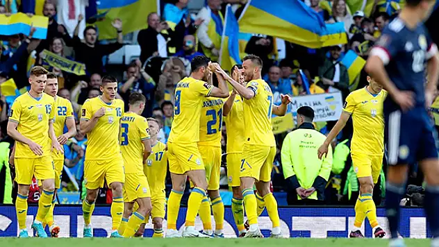 Stadyumlarda askerli ve sığınaklı dönem