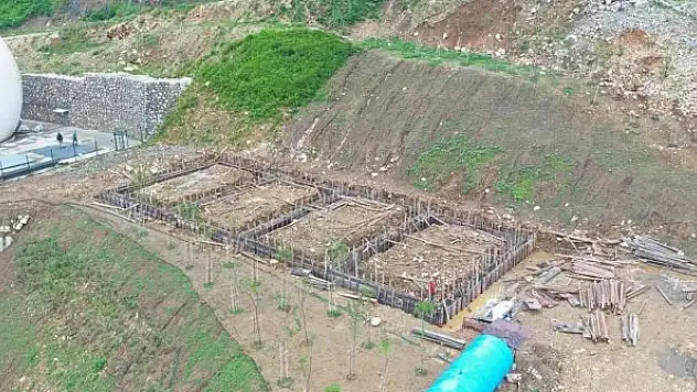 Bir çok ile örnek olacak sera