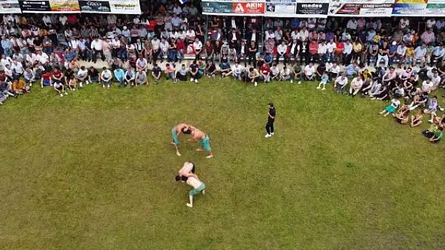 İki asırlık Yanaz Karakucak Güreşleri nefes kesti