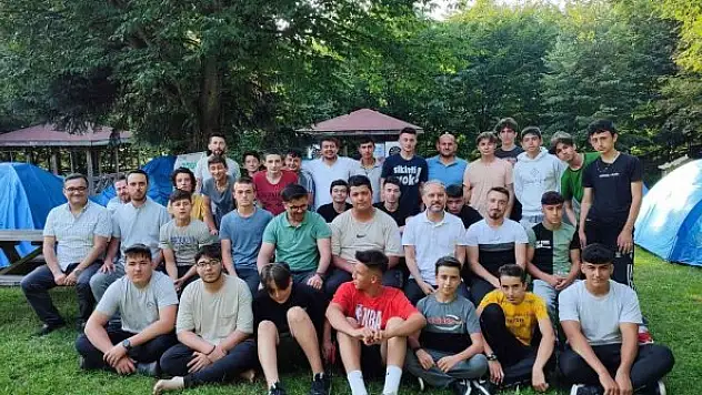 Gençler doğa kampını çok sevdi