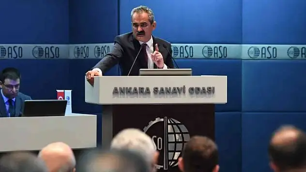 Milli Eğitim Bakanı Özer: 'Artık başarılı öğrenciler meslek liselerini tercih etmeye başladı'