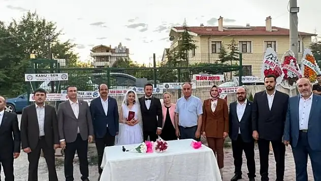 İsmail Hakkı Ceylan oğlunu evlendirdi