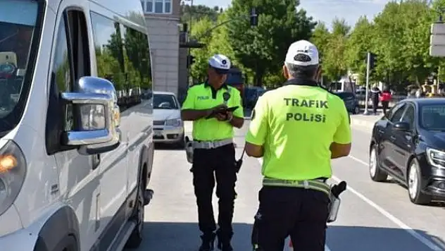 Seydişehir'de 371 araç trafikten men edildi