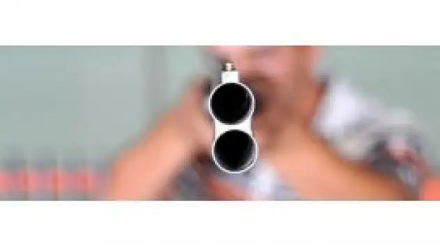 Tüfekle oynayan çocuk kazara ablasını öldürdü