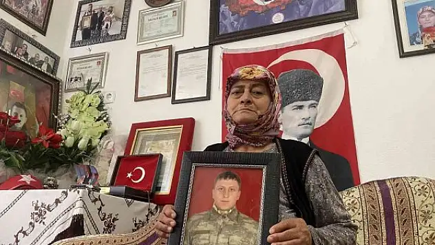 Dağlıca'da şehit olan Fatih Duru'nun annesi: 'Kanımız yerde kalmadı'
