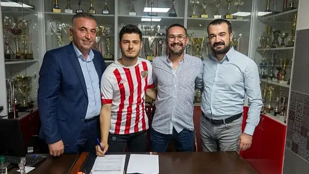Çatalhüyük transferde durmuyor