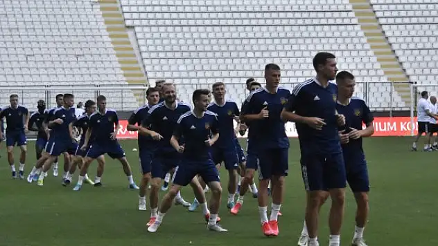 BATE Borisov Teknik Direktörü Mikhailov: Analiz yapıp, müsabakaya hazırlandık