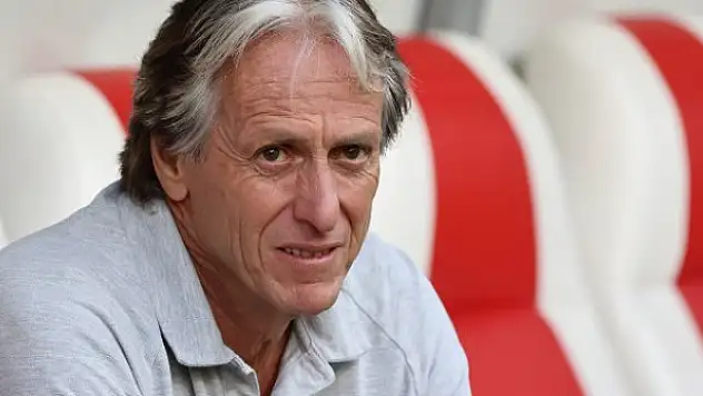 Jorge Jesus: Turu geçecek kapasitemiz var