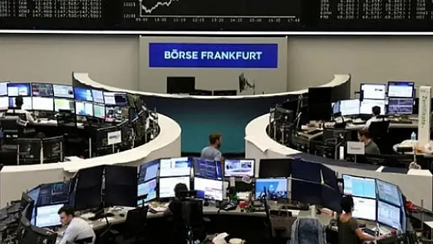 Avrupa borsaları güne karışık seyirle başladı