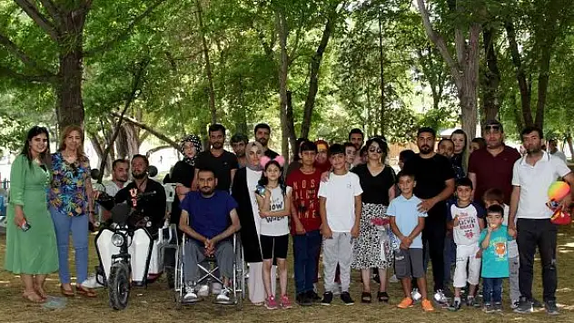 Özel gereksinimli çocuklar için özel etkinlik