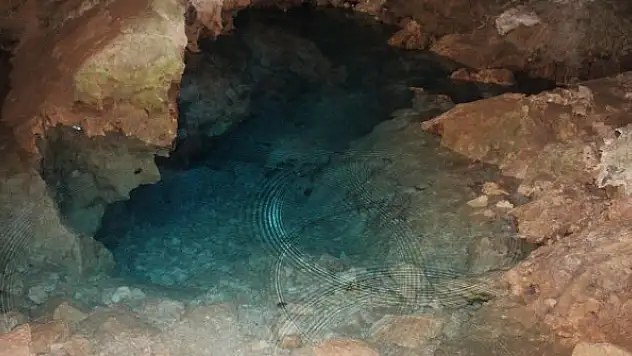Eylem planı yeterli olmadı, İnsuyu Mağarası'nın gölleri kurudu