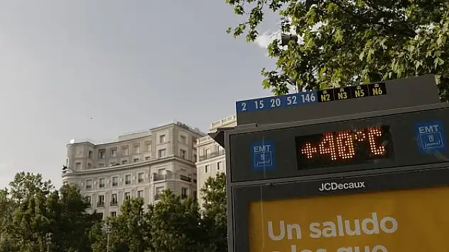 İki Avrupa ülkesinde 10 günde 1700'den fazla kişi öldü