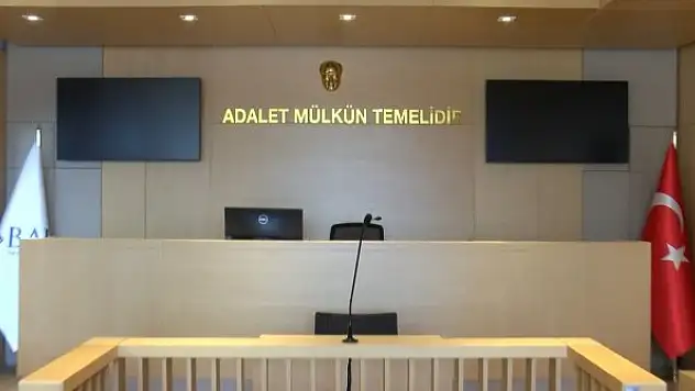 Hukuk öğrencilerine Amerika ve Türkiye'den diploma alma şansı