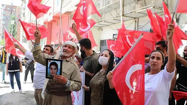 Hakkari'deki annelerin evlat nöbeti 31. haftada