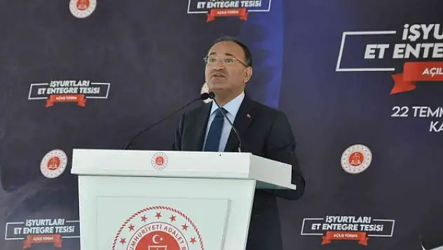 Bakan Bozdağ'dan hasta ve tutuklu hükümlerle ilgili kritik açıklama