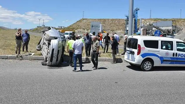 Kars'ta trafik kazası: 1 ölü, 3 yaralı