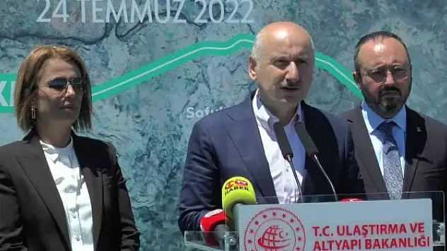 Bakan Karaismailoğlu: 'Yaptığımız projeler vizyonsuzlara tokat gibi cevabımızdır'