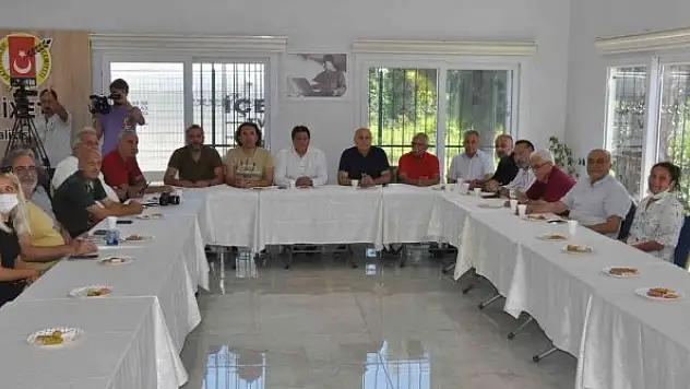 Gazeteciler 'Basın Bayramı'nda bir araya geldi