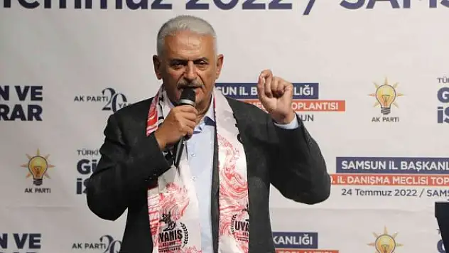 Binali Yıldırım: 'Göçmenleri istismar konusu yapmak ve siyasi şekilde nemalanmak insanlık ayıbıdır'