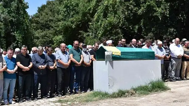 Özkurt son yolculuğuna uğurlandı